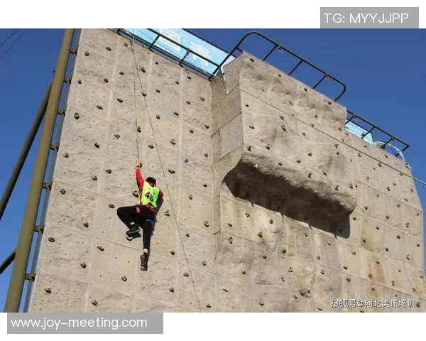 南京攀岩队的挑战与荣耀：深入探讨他们的训练状态与未来发展