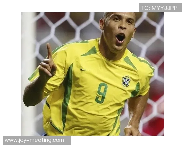 厄瓜多尔足球明星的崛起与成就探秘：从草根到国际舞台的辉煌历程